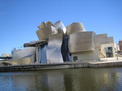 20061021094110-guggenheim-bilbao-2.jpg